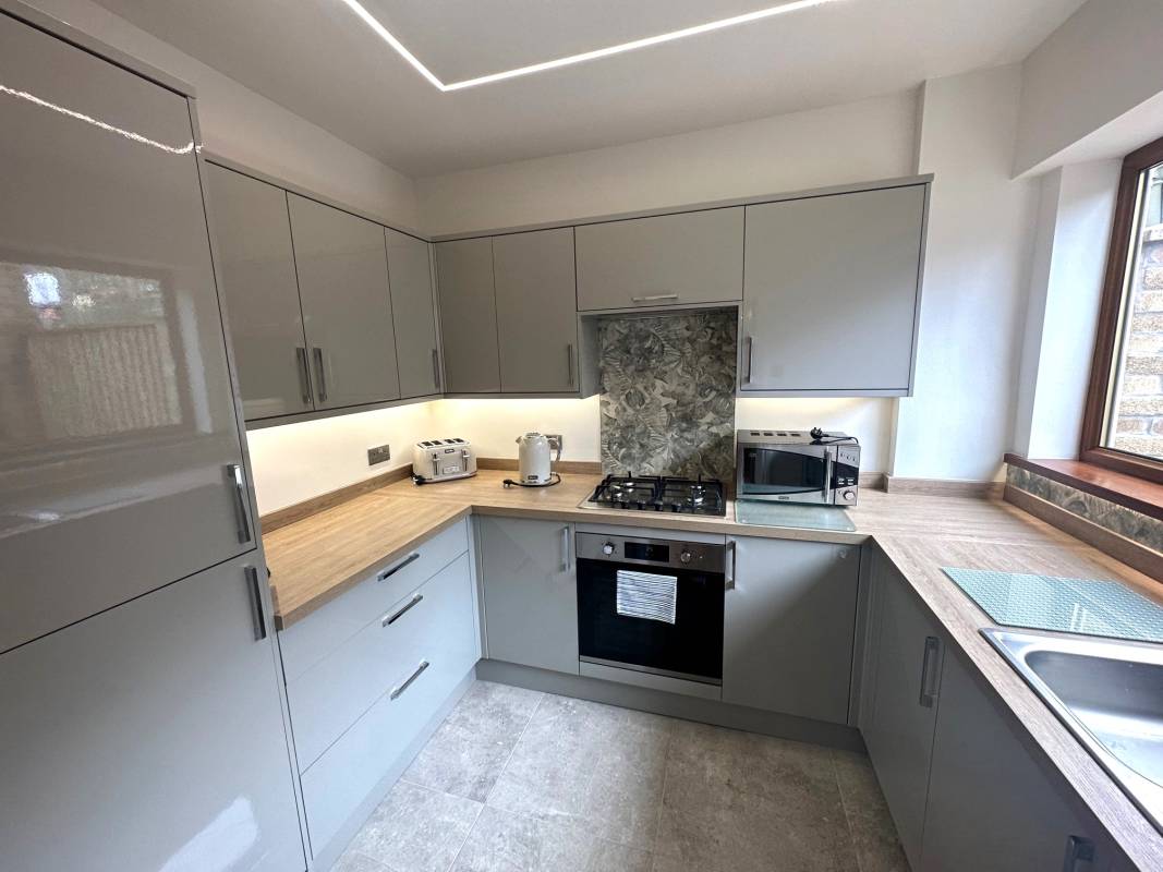 Conway Road, Treorchy,  CF42 6UR