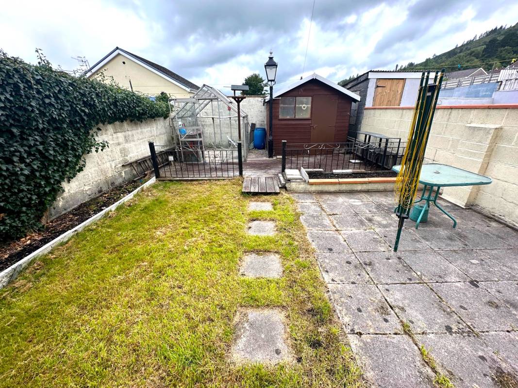Madeline Street, Pentre,  CF41 7JS