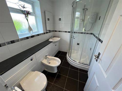 Fairways, Bargoed,  CF81 8TQ
