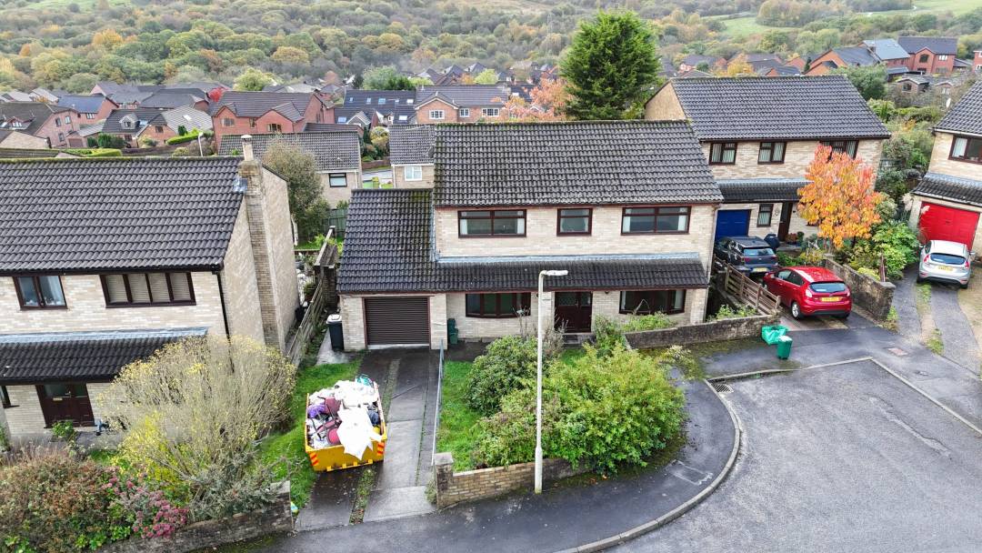 Pen Y Fro, Cwmdare, Aberdare,  Rhondda Cynon Taff CF44 8PT
