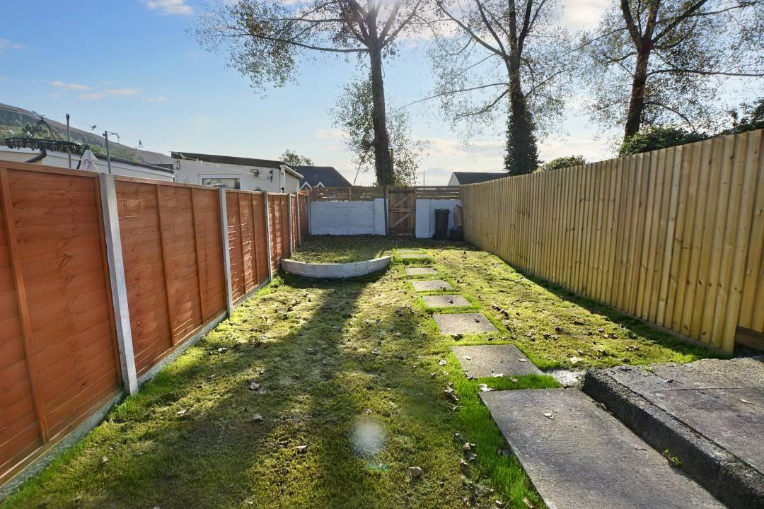 Troedyrhiw, Merthyr Tydfil,   CF48 4JN