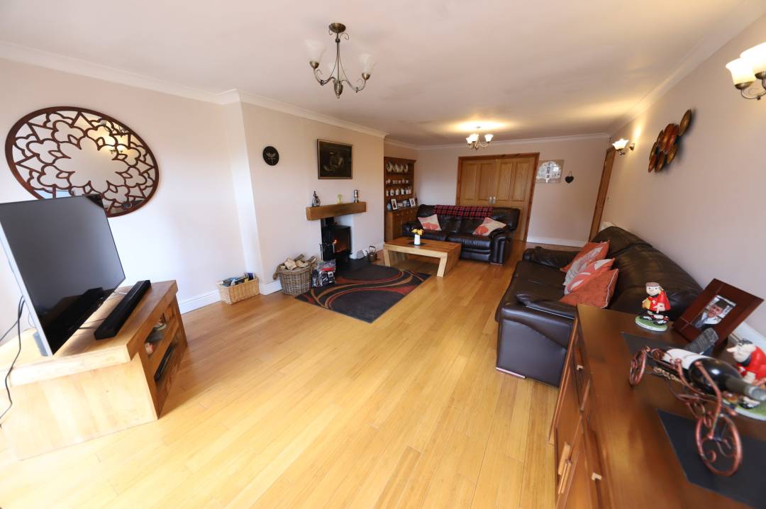 Pen-Y-Banc, Rhigos, Aberdare,  Rhondda Cynon Taff CF44 9YT