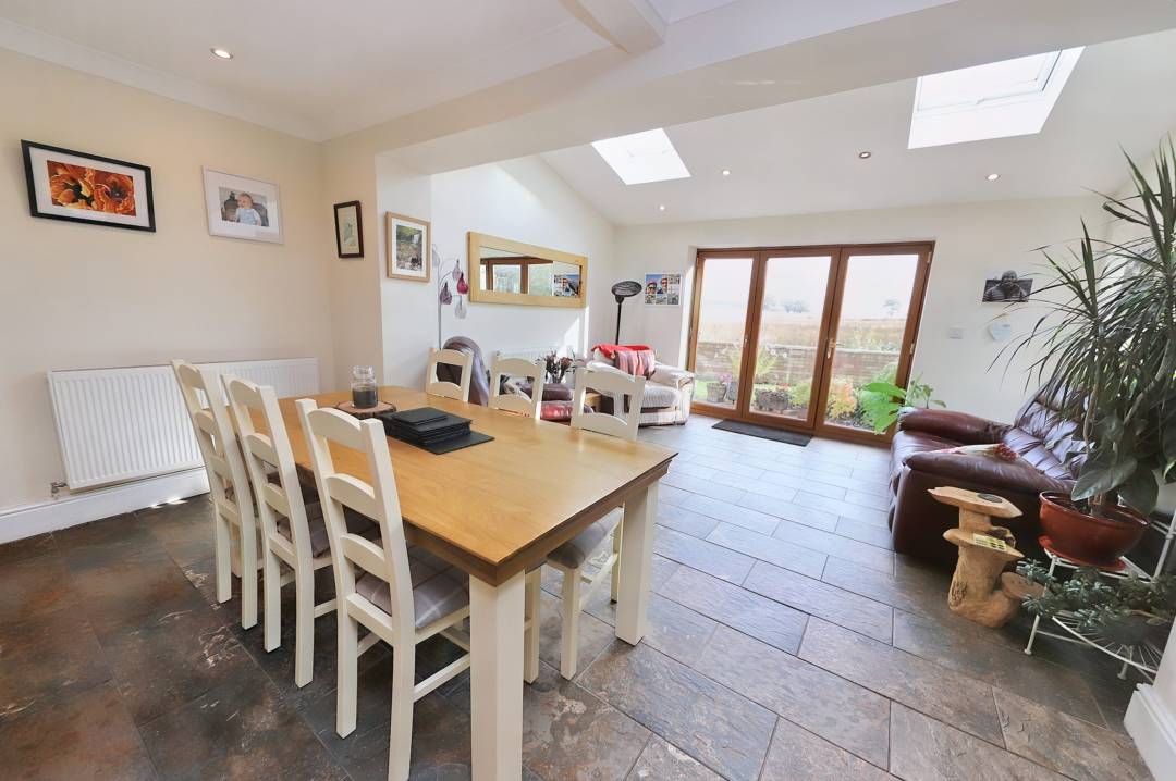 Pen-Y-Banc, Rhigos, Aberdare,  Rhondda Cynon Taff CF44 9YT