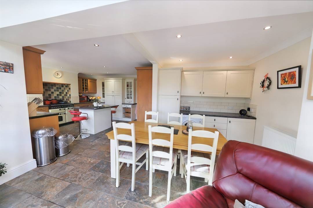 Pen-Y-Banc, Rhigos, Aberdare,  Rhondda Cynon Taff CF44 9YT