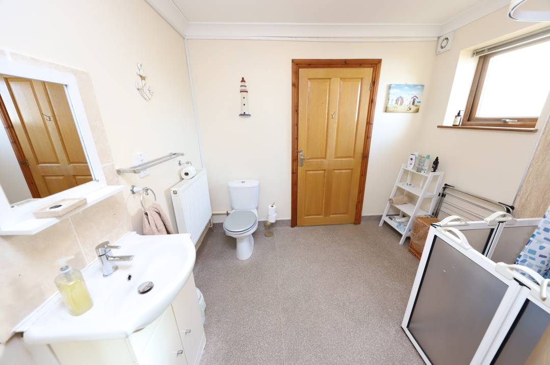 Pen-Y-Banc, Rhigos, Aberdare,  Rhondda Cynon Taff CF44 9YT