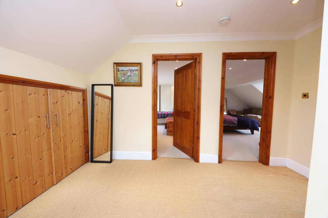 Pen-Y-Banc, Rhigos, Aberdare,  Rhondda Cynon Taff CF44 9YT