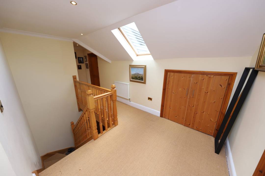Pen-Y-Banc, Rhigos, Aberdare,  Rhondda Cynon Taff CF44 9YT