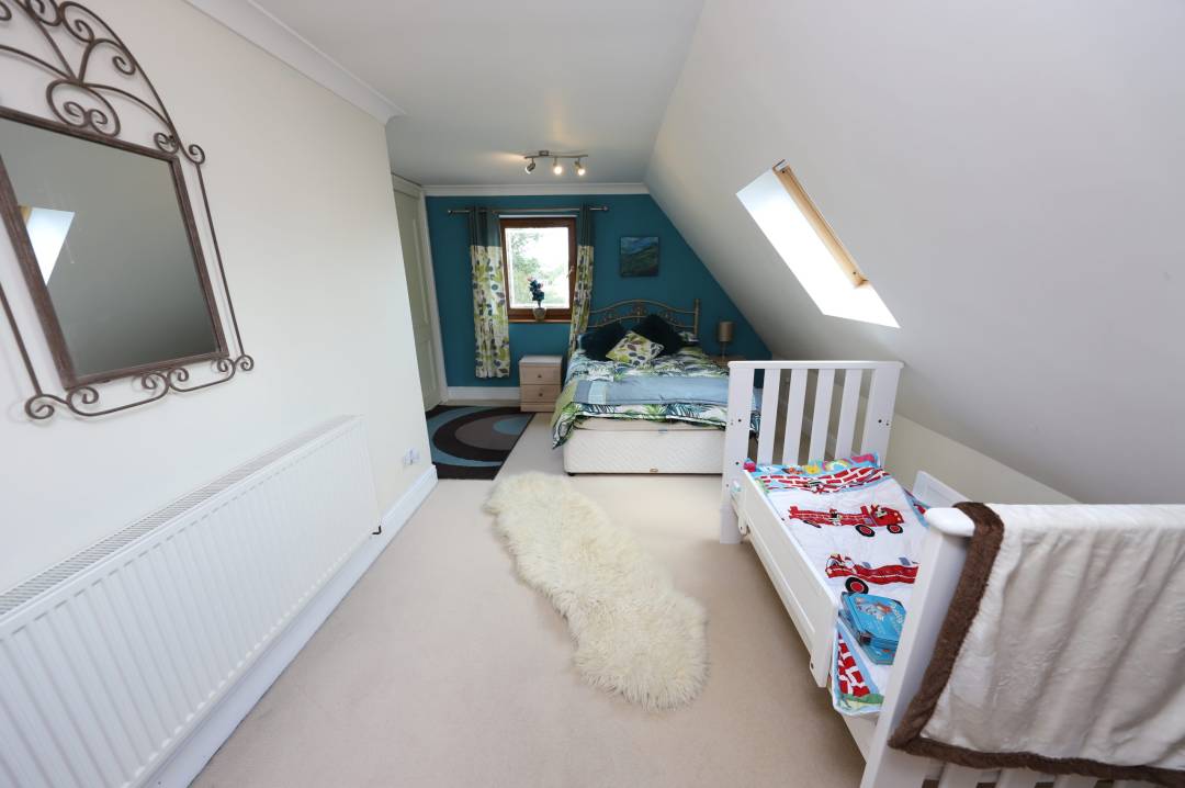 Pen-Y-Banc, Rhigos, Aberdare,  Rhondda Cynon Taff CF44 9YT