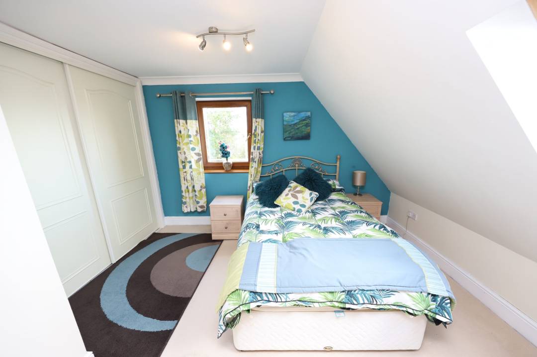 Pen-Y-Banc, Rhigos, Aberdare,  Rhondda Cynon Taff CF44 9YT