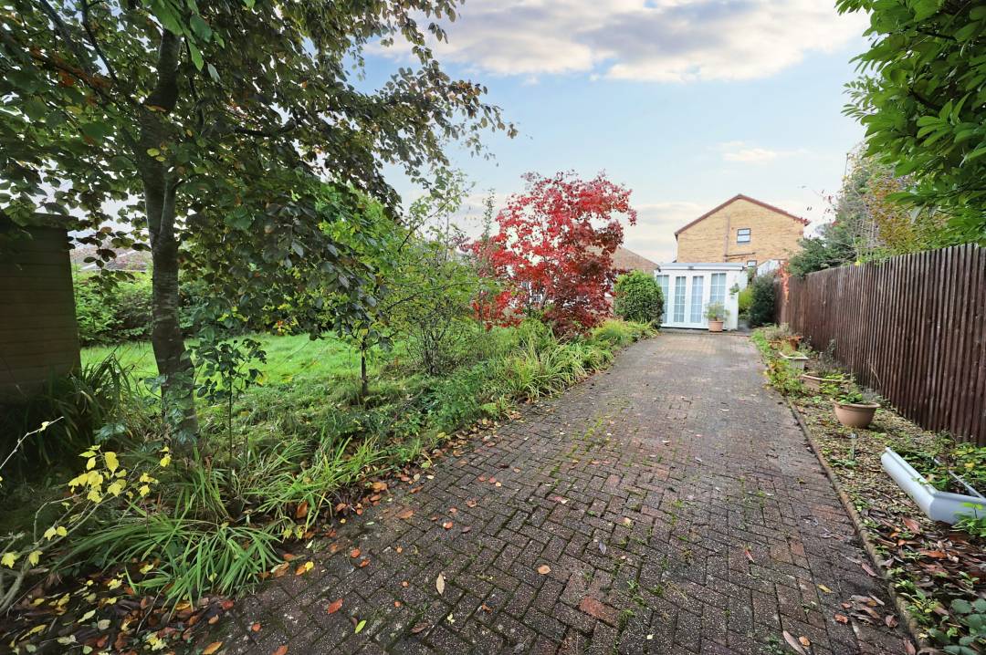 Moorland Close, Hirwaun, Aberdare,  Rhondda Cynon Taff CF44 9QU
