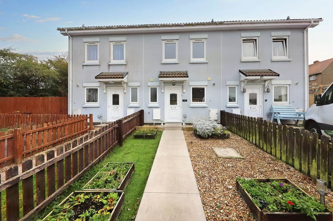 Pendarren Court, Rhigos, Aberdare,  Rhondda Cynon Taff CF44 9YZ