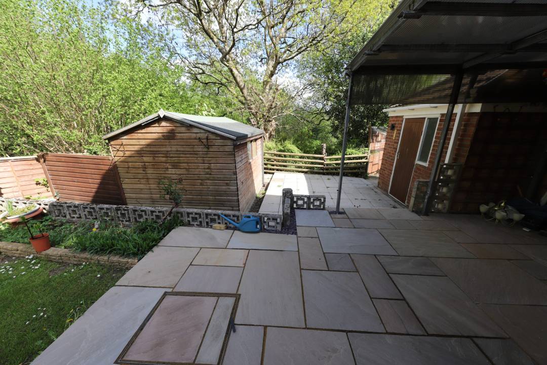 Chestnut Close, Landare, Aberdare,   CF44 8BY