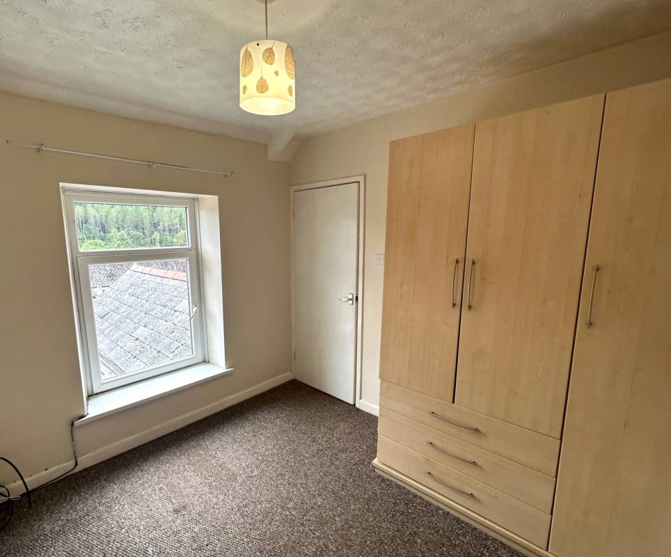 Kenry Street, Ynyswen,  CF42 6DR