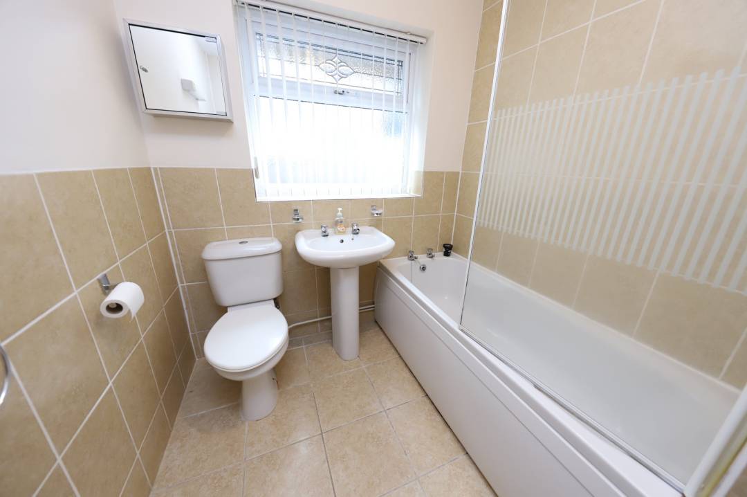 Holly Drive, Cwmdare, Aberdare,  Rhondda Cynon Taff CF44 8PB