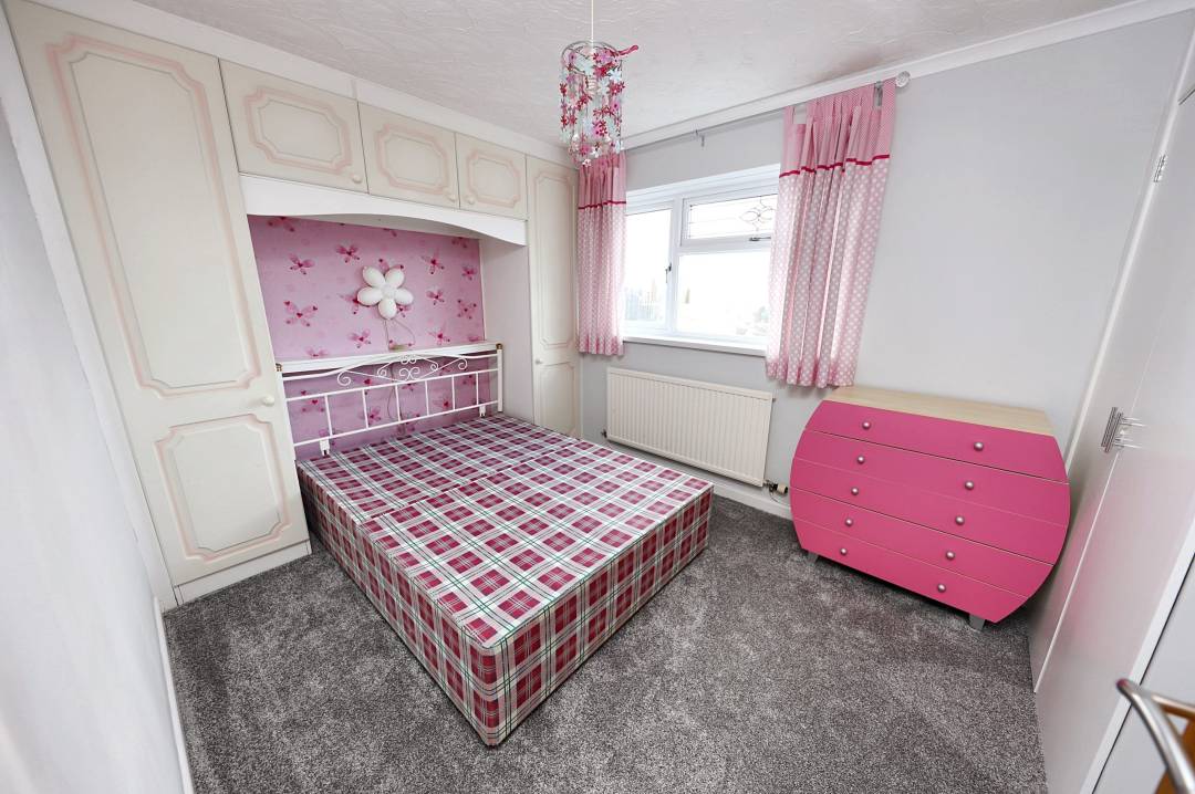 Holly Drive, Cwmdare, Aberdare,  Rhondda Cynon Taff CF44 8PB