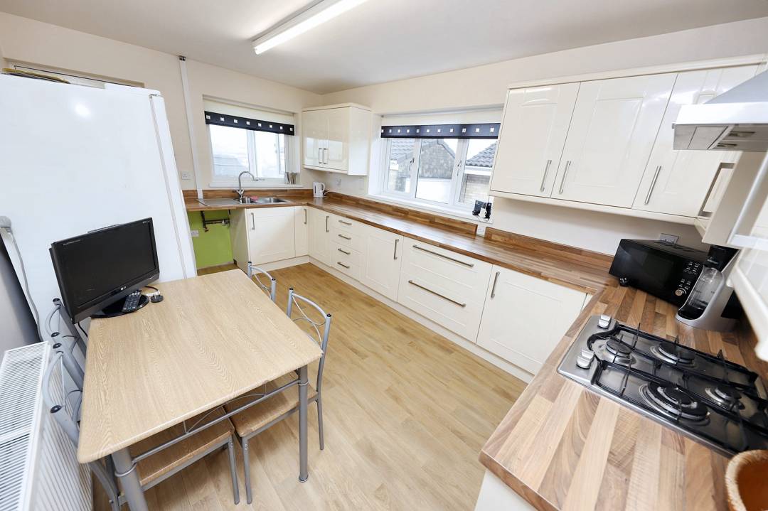 Holly Drive, Cwmdare, Aberdare,  Rhondda Cynon Taff CF44 8PB