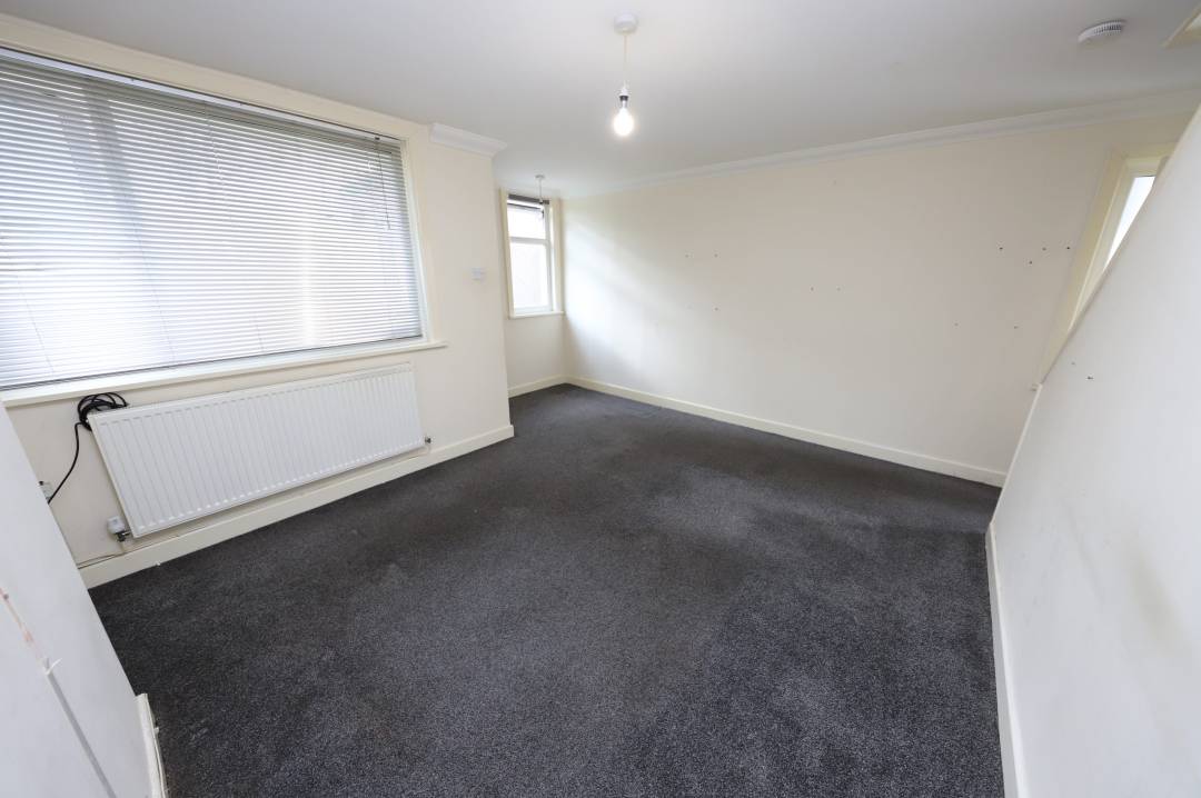 The Avenue, Cefnpennar, Mountain Ash,   CF45 4DT