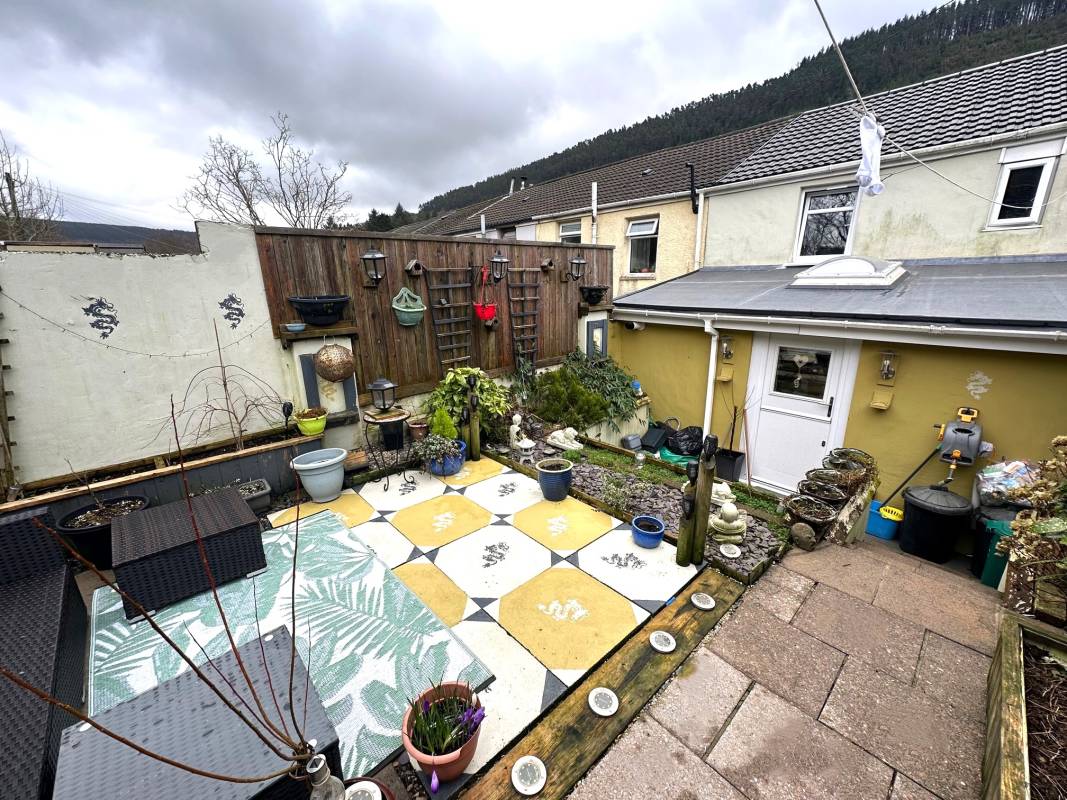 Railway Terrace, Cwmparc,  CF42 6LW