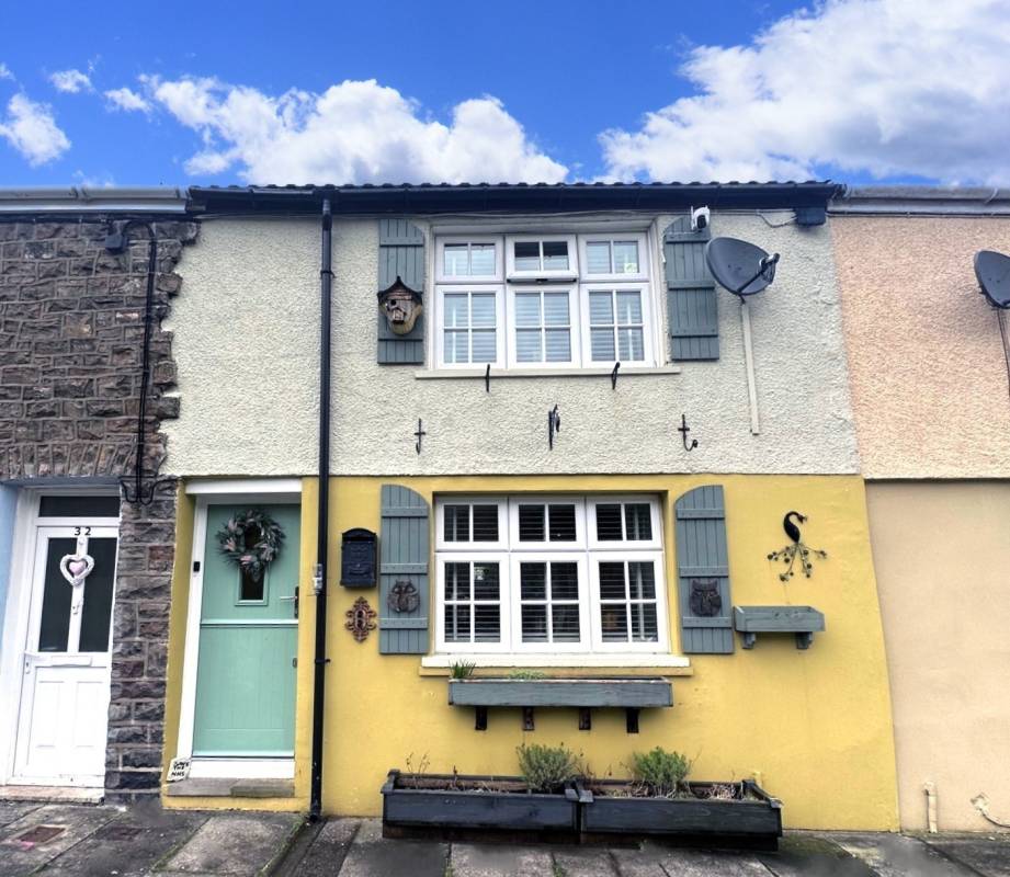 Railway Terrace, Cwmparc,  CF42 6LW