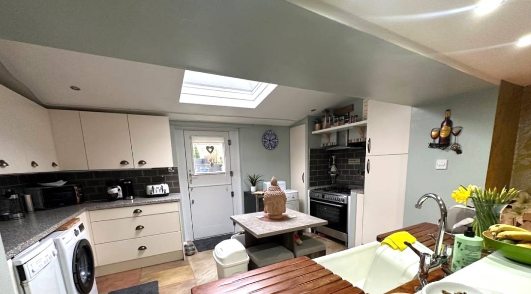 Railway Terrace, Cwmparc,  CF42 6LW