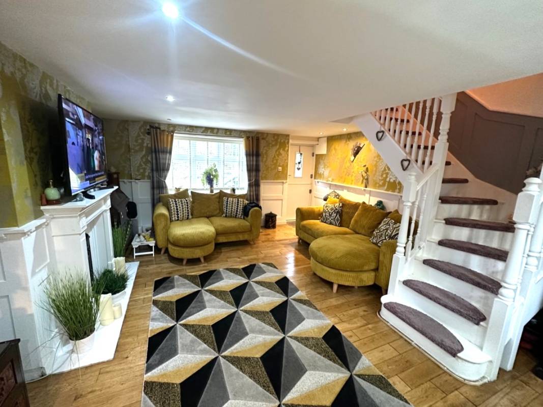 Railway Terrace, Cwmparc,  CF42 6LW