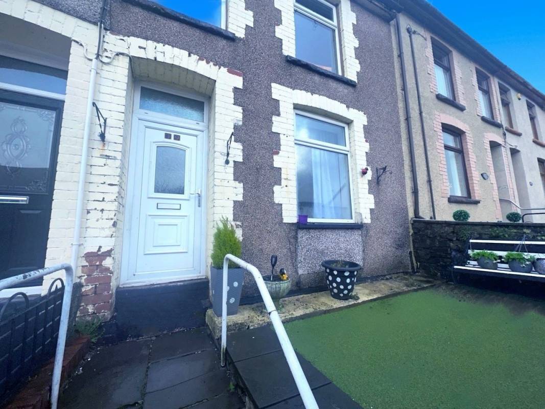 Partridge Road, Llwynypia,  CF40 2LR