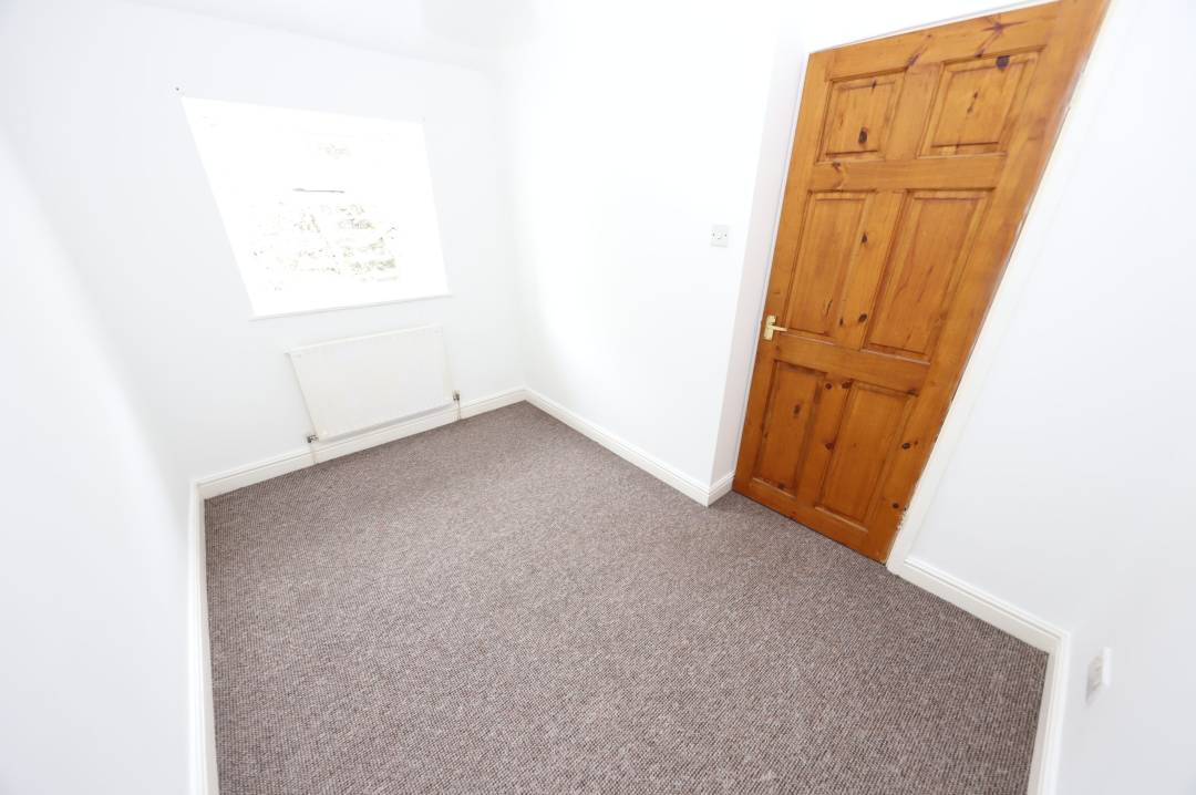 High Street, Treorchy, Rhondda Cynon Taff,   CF42 6NY
