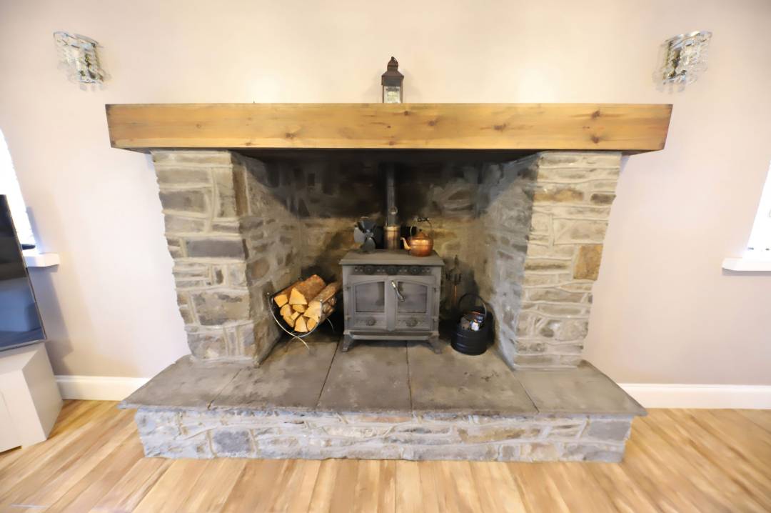 Saron Lodge Chapel Street, New Tredegar,  NP24 6AQ