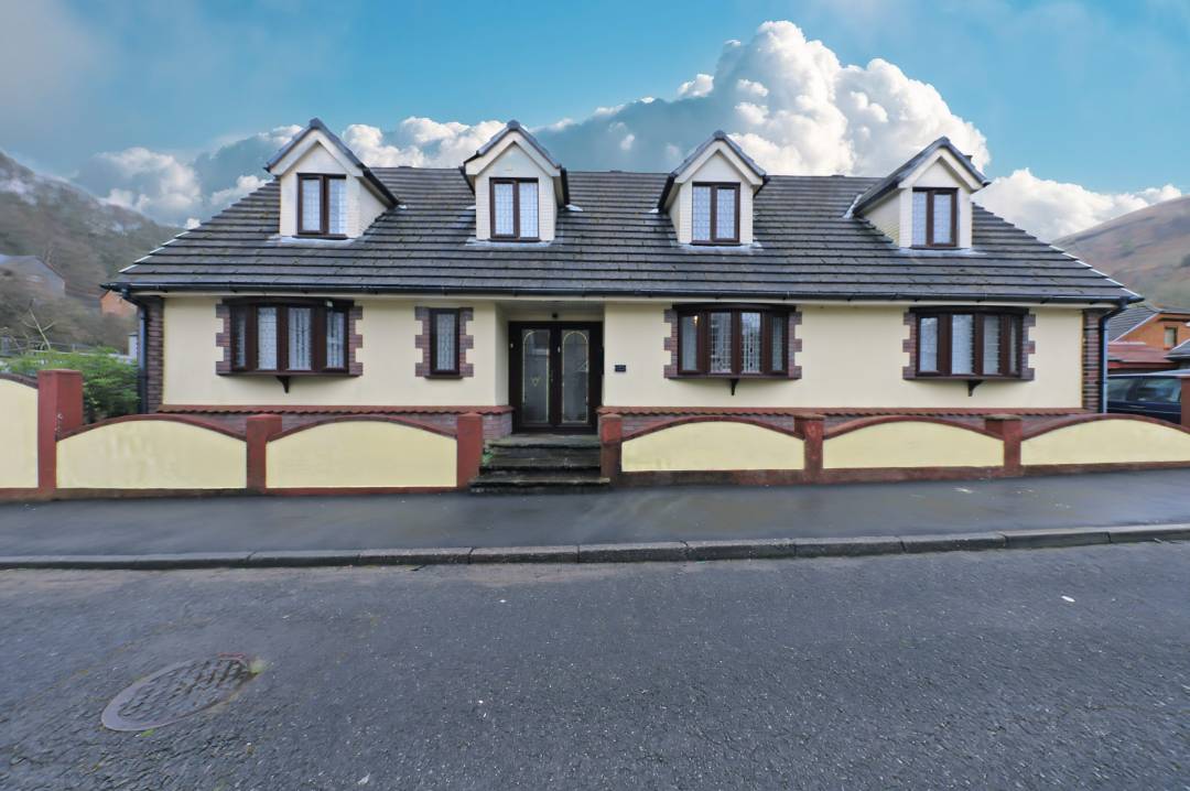 Saron Lodge Chapel Street, New Tredegar,  NP24 6AQ
