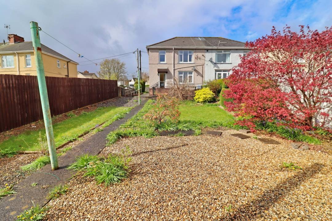 St Gwladys Avenue, Bargoed, Caerphilly,   CF818TB