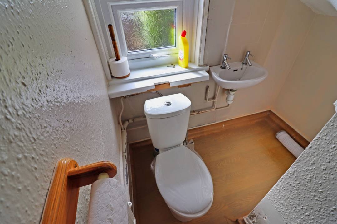 St Gwladys Avenue, Bargoed, Caerphilly,   CF818TB