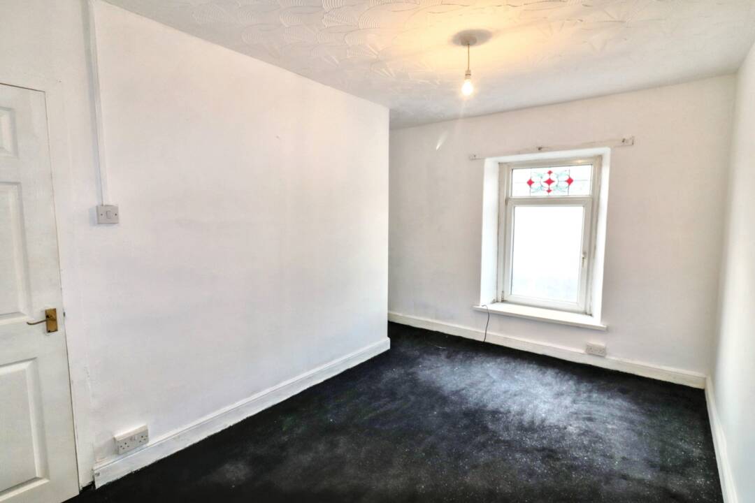 Queens Road, Elliots Town, New Tredegar,   NP24 6DY