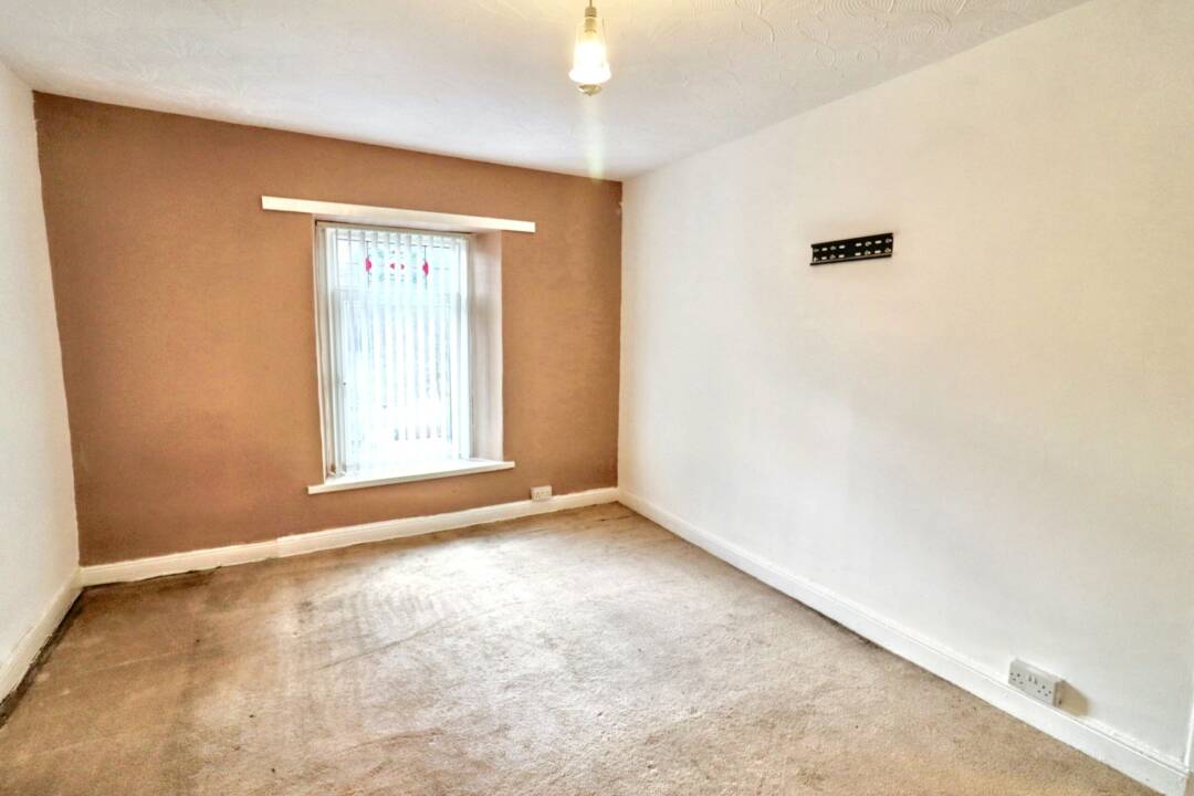 Queens Road, Elliots Town, New Tredegar,   NP24 6DY