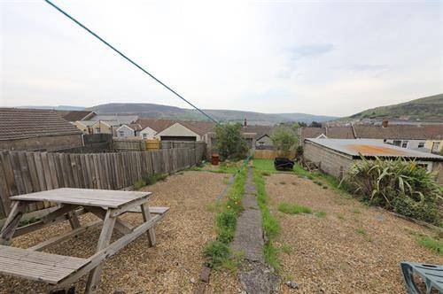 Penpisgah Road, , Tonypandy,   CF40 1ES
