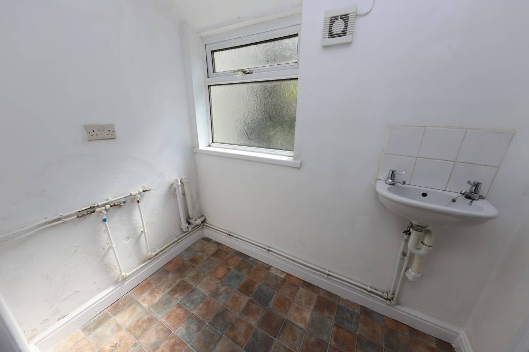 Wyndham Street, Tonypandy,  CF40 1EP