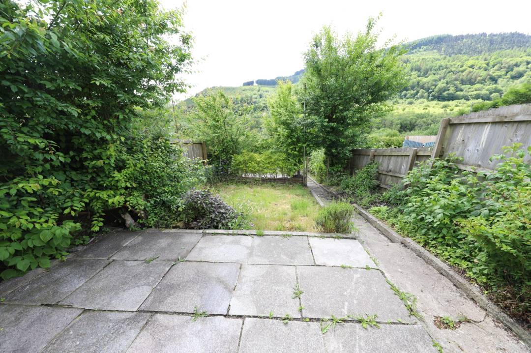 Brynmair Road, Godreaman, Aberdare,   CF44 6LR