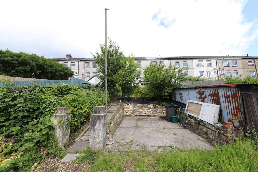 Brynmair Road, Godreaman, Aberdare,   CF44 6LR