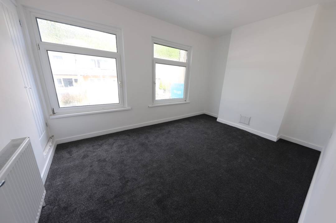 Brynmair Road, Godreaman, Aberdare,   CF44 6LR