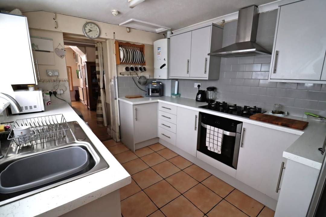 Jones Street, Phillipstown, New Tredegar,  Caerphilly NP24 6BE