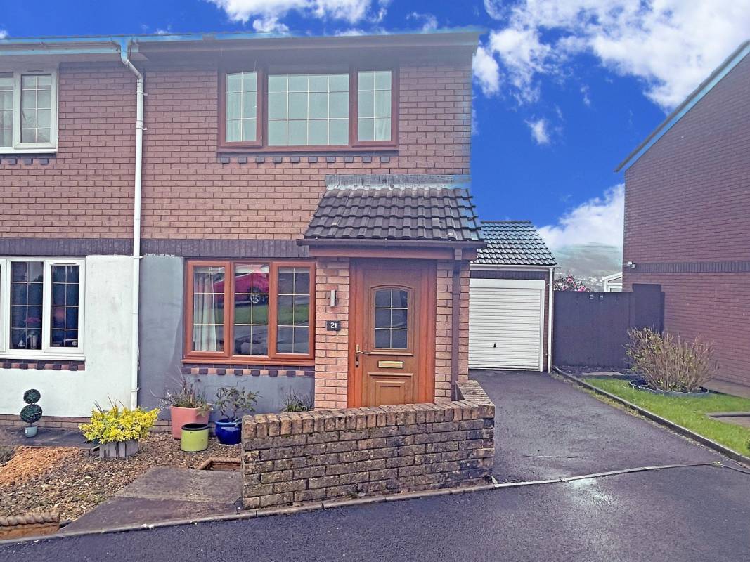 Dinam Park, , Ton Pentre,   CF41 7DX United Kingdom