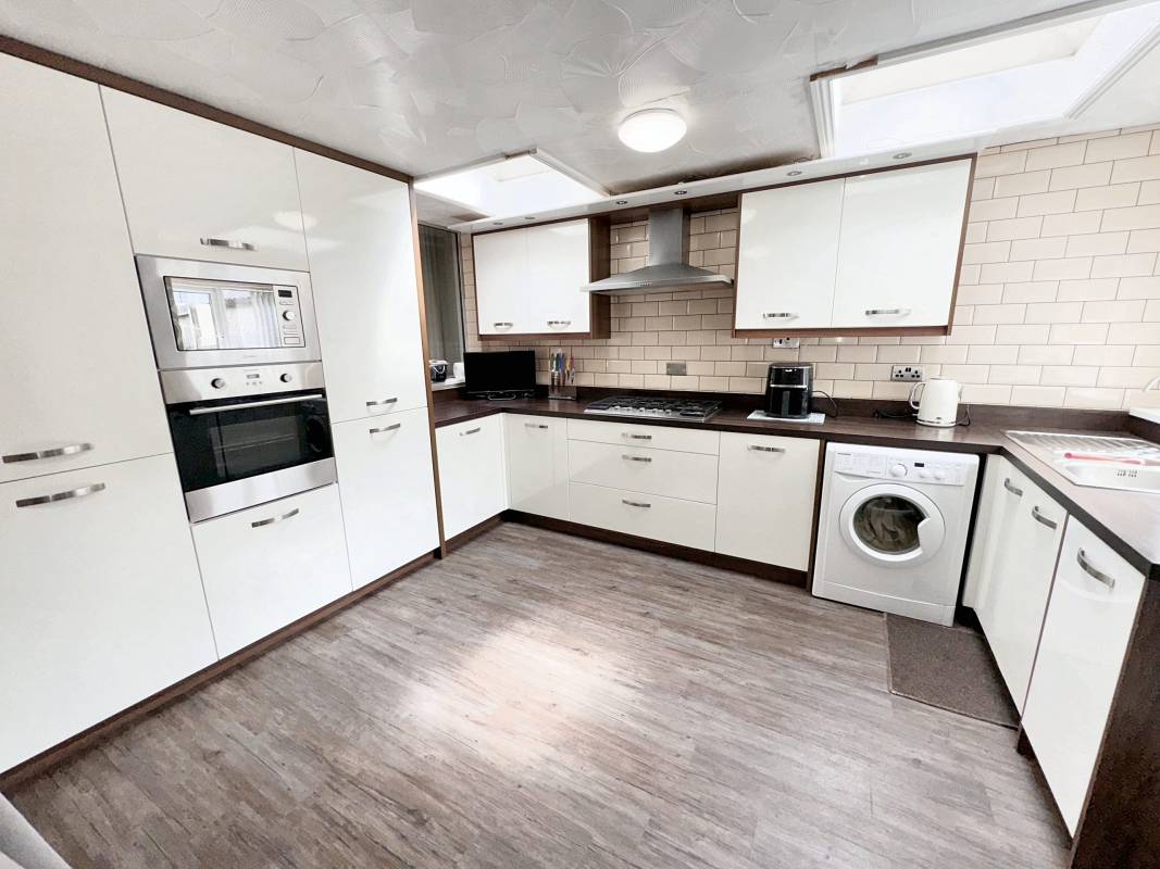 Rees Street, Gelli, Rhondda Cynon Taff CF41 7NE