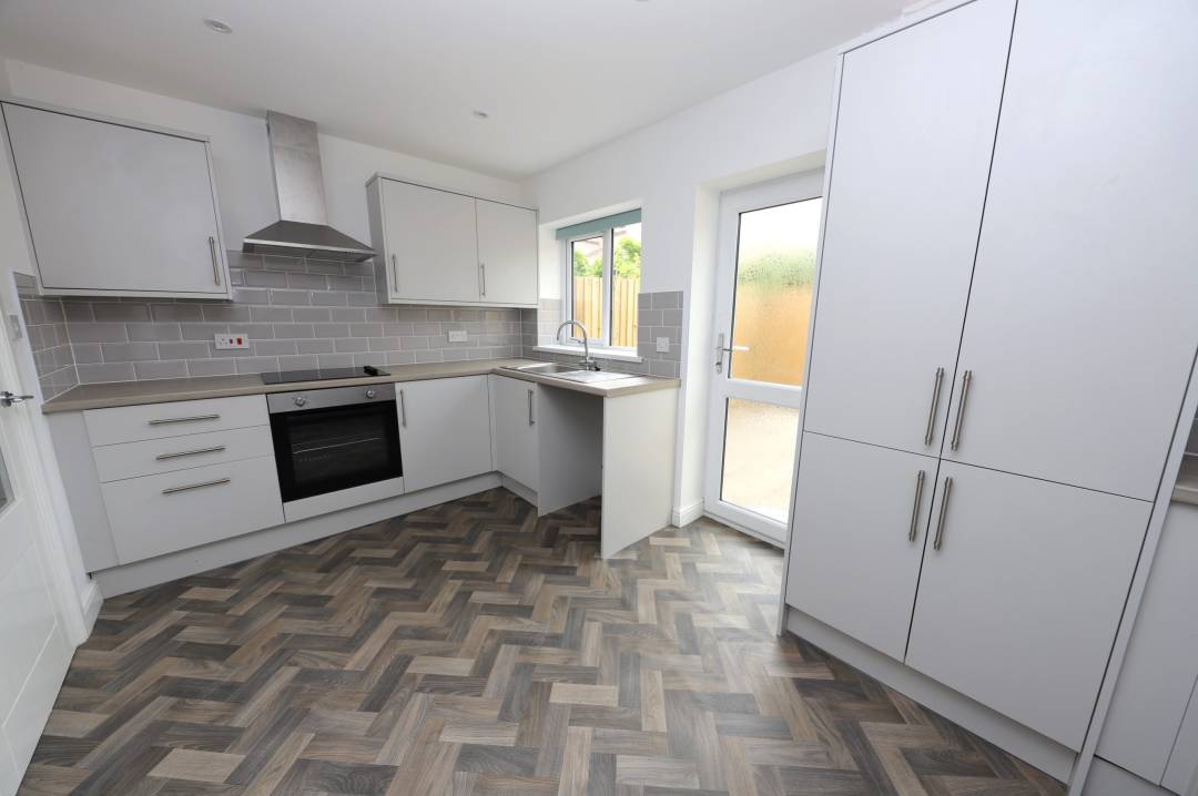 Dean Street, Aberdare,  CF44 7BN