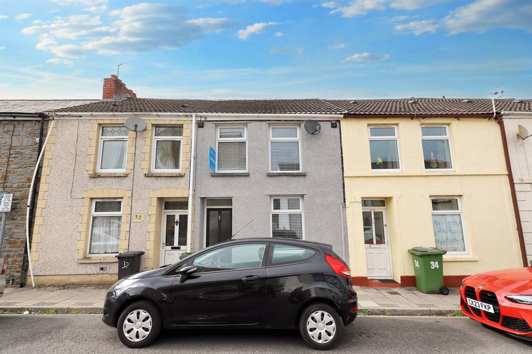Dean Street, Aberdare,  CF44 7BN