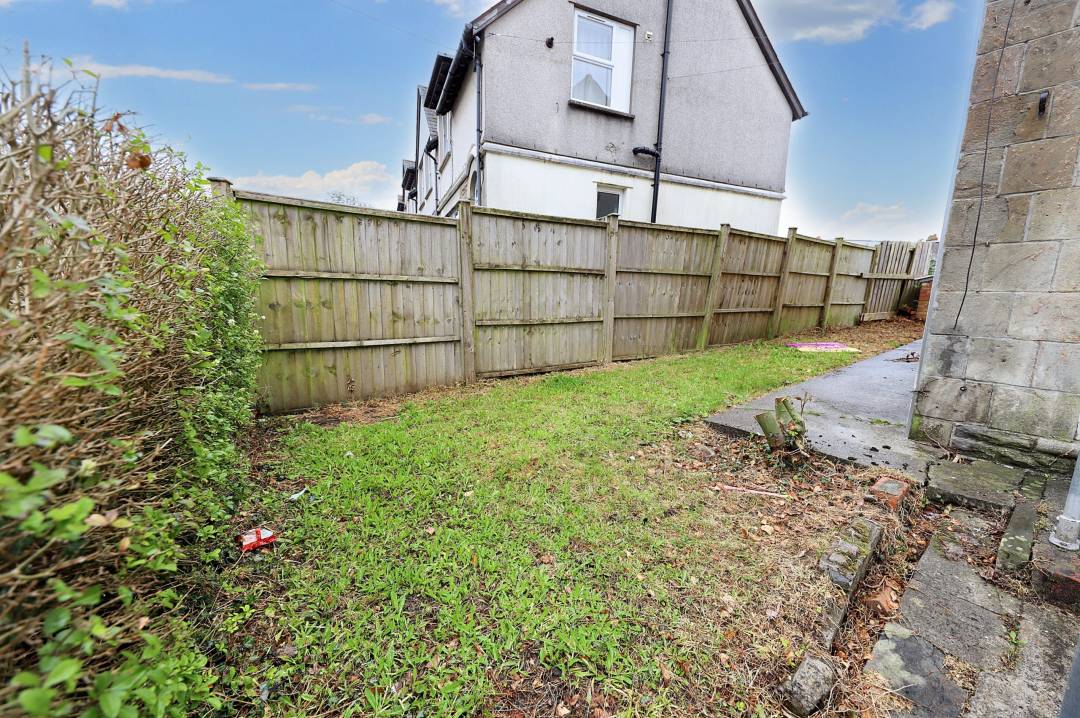 Markham Crescent, Oakdale, Blackwood,   NP120JY