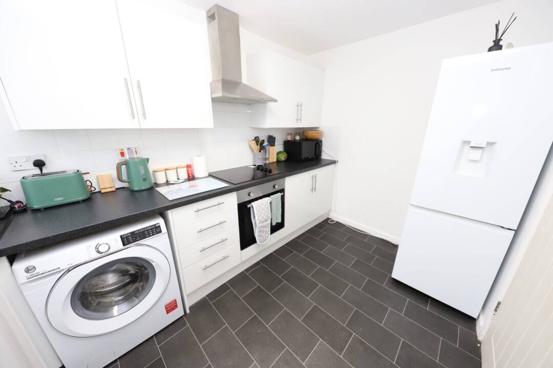 Dan Y Rhiw, Cwmaman, Aberdare,  Rhondda Cynon Taff CF44 6HU