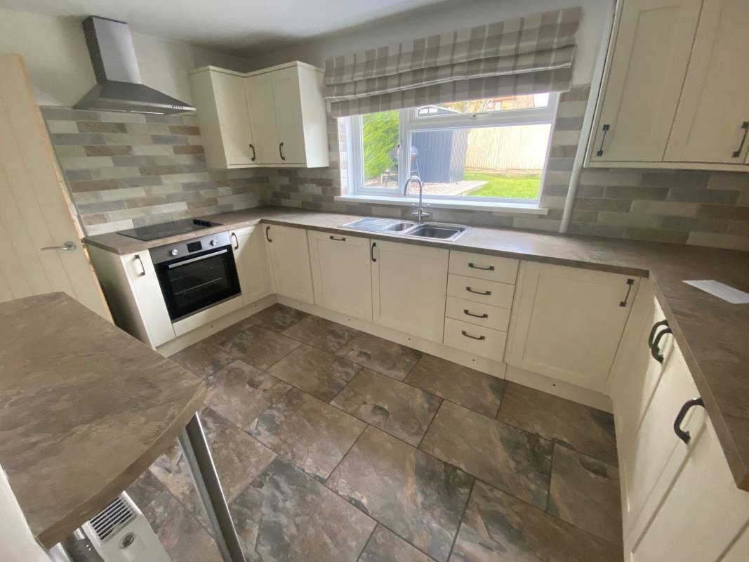 Pen Y Fro, Aberdare,  CF44 8PT