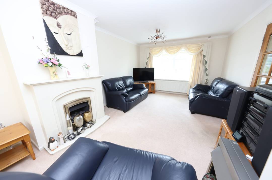 2 Regent Close, Aberaman, Aberdare,   CF44 6EU United Kingdom