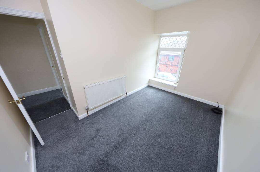George Street, Tonypandy,  CF40 1QN