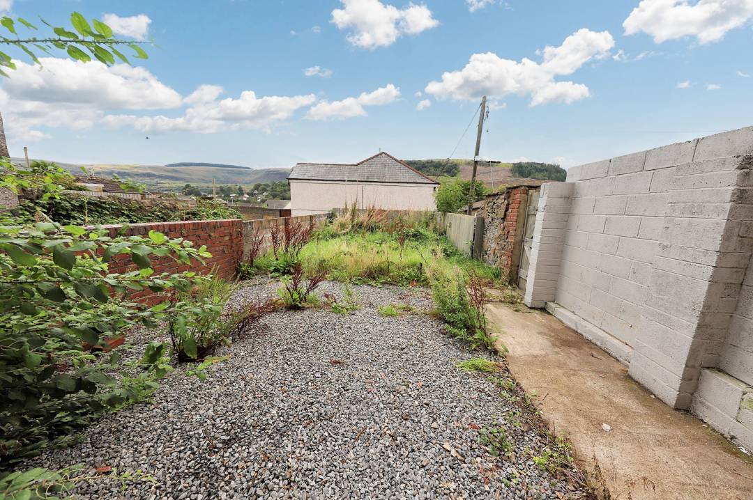 Llewellyn Street, Pentre, Rhondda Cynon Taff,   CF41 7BZ