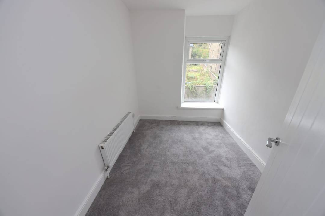Llewellyn Street, Pentre, Rhondda Cynon Taff,   CF41 7BZ